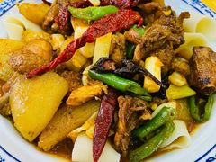 新疆大盘鸡-新疆巴州金丝特餐厅(大钟寺店)