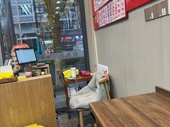 -聚笼鲜美食(凤凰街店)