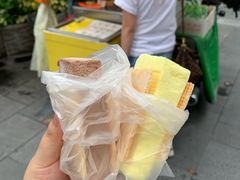 -詹爷爷乌节路街头冰淇淋