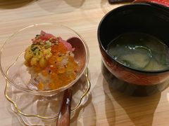 海胆金枪鱼泥三文鱼籽饭-鮨青(恒基名人购物中心店)