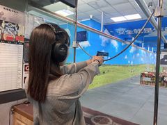 -都市枪神实弹射击俱乐部