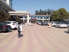 -兴芮温泉度假区