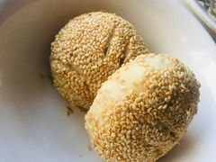 蟹壳黄-常州糕团店(北大街新世纪商城店)