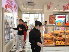 面包甜点陈列柜-味多美(江桥万达店)