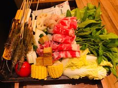 -樾餐厅泰式海鲜火锅(民歌湖店)