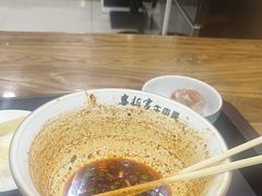 -塞拉宫兰州牛肉面