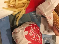 -麦当劳(皇岗路店)