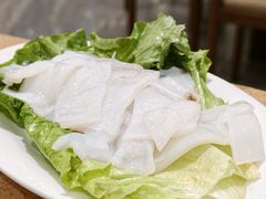 鲜鱿鱼-濠轩阁特色生蚝火锅总店