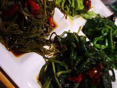 炝拌野菜-王村姑老土炕莜面村(桥东店)