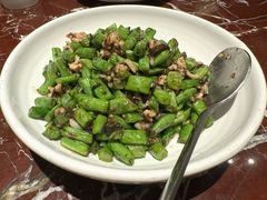 干菜刀豆炒肉碎-新白鹿餐厅(西湖银泰店)