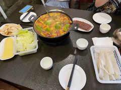 -湘肠香火锅店(团结湖店)