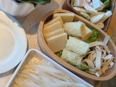 -左庭右院鲜牛肉火锅(苏州园区永旺店)