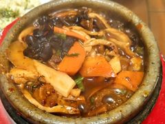 -石锅坛肉(广场店)