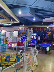 -开心哈乐儿童主题乐园(孙河易事达店)