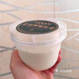 都很好吃但全是热量炸弹。肉松卷味道淡很一般