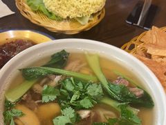 -谢大牛馆·中式卤牛排(老店)