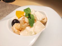 -穹六人间 people 6(岳阳路店)