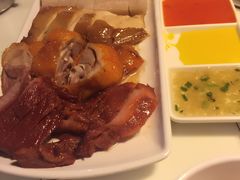 -新大咀港式茶餐厅(宝山万达店)