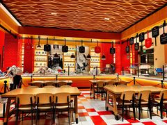 -城市大道红炉披萨烘焙坊