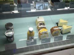 面包甜点陈列柜-La patisserie de Mona 茉娜的甜品(韩乐坊店)