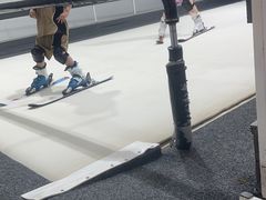 -SNOW51城市滑雪(万象城店)