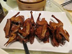 红烧乳鸽-敦煌喜宴(万达广场店)