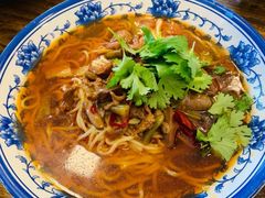 -碗里捞川渝特色面(沙河玖耀里店)