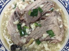 -一间楼牛羊肉泡馍馆(东一路店)