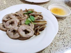 -盛中钰广味小馆