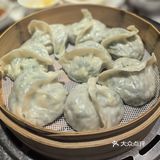 必吃榜海鲜餐厅—第一次有人给剥虾