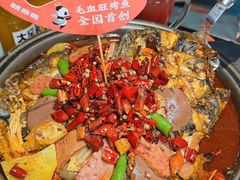 -辣尚瘾·烤鱼·新川菜(牡丹园直营店)