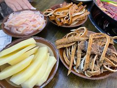 -黄潇洒老火锅(九眼桥宏济巷店)