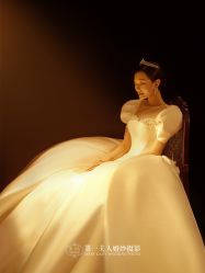 -第一夫人婚纱摄影(南京店)