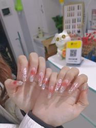 -艾珂·美甲美睫
