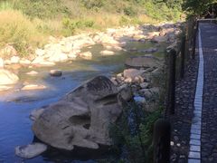 -四会奇石河风景区