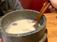 墨脱石锅鸡-敏珠拉姆藏餐·南京厨房(富春江东街店)