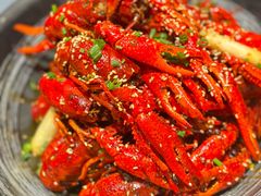 -肥肥虾庄·金牌油焖大虾(杨园滨江时代walk店)