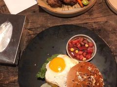 -HIGH FIVE哈福手工汉堡(桂林路店)