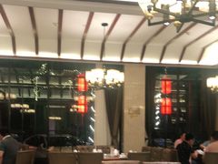 大堂-老长沙湘菜馆(凤凰路店)