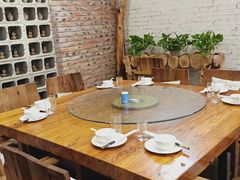 包厢-苹果树下艺术餐厅(宋庄店)