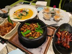 石锅杭椒牛蛙-桂满陇天书(南京德基旗舰店)