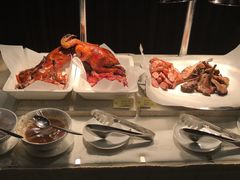 -上海滴水湖皇冠假日酒店