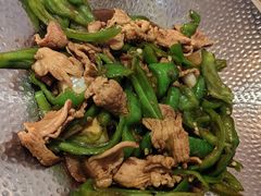 辣椒炒肉-绿茶餐厅(西单老佛爷店)