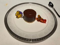 -Mogul Eatery·大亨餐酒馆