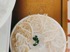 -洪氏嗨捞·广东猪肚鸡·椰子鸡火锅(西咸万象城店)