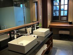 -抚仙湖万达文华酒店