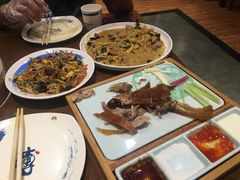 -满园烤鸭·春饼(太原街万达店)