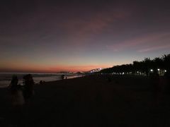 -三亚湾海居铂尔曼度假酒店