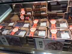 零售区-留夫鸭(巴黎春天宝山店)