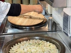 -小姜锅贴(凤凰街店)